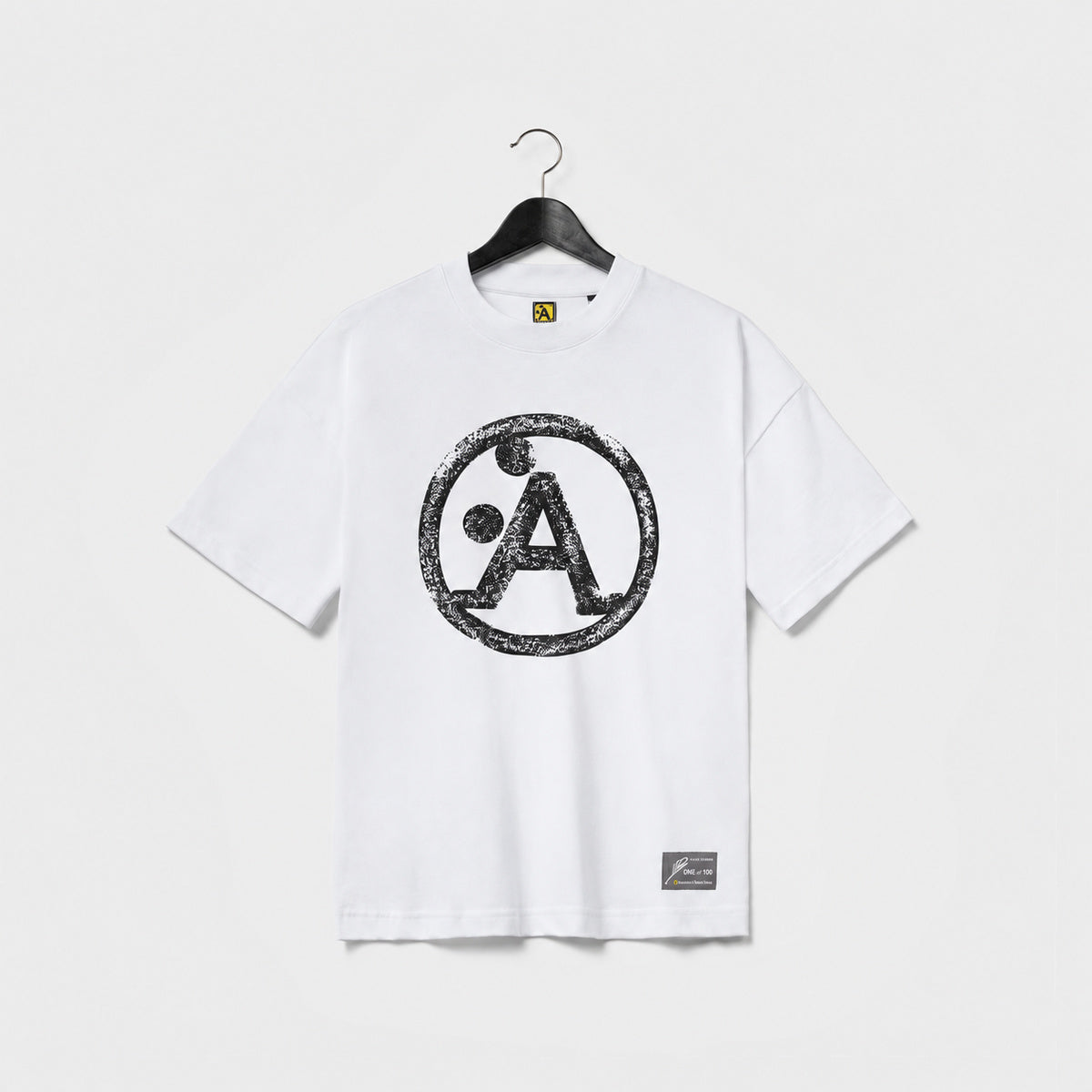 PRIMER LANZAMIENTO DEL FUNDADOR DE GALAXY TEE
